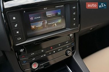 Внедорожник / Кроссовер Jaguar F-Pace 2017 в Киеве