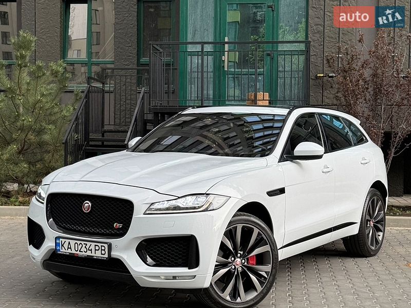 Внедорожник / Кроссовер Jaguar F-Pace 2016 в Киеве