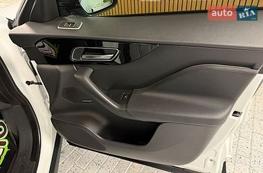 Внедорожник / Кроссовер Jaguar F-Pace 2016 в Киеве