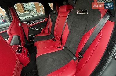 Позашляховик / Кросовер Jaguar F-Pace 2021 в Дніпрі