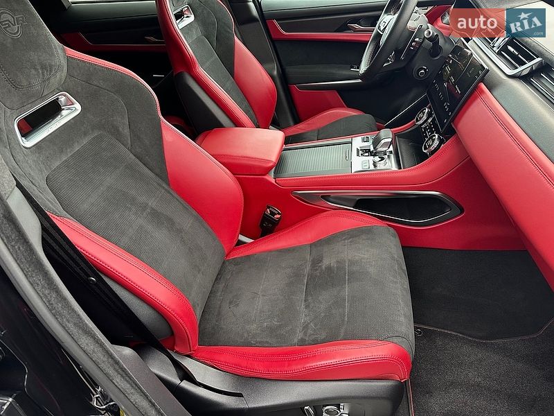 Позашляховик / Кросовер Jaguar F-Pace 2021 в Дніпрі