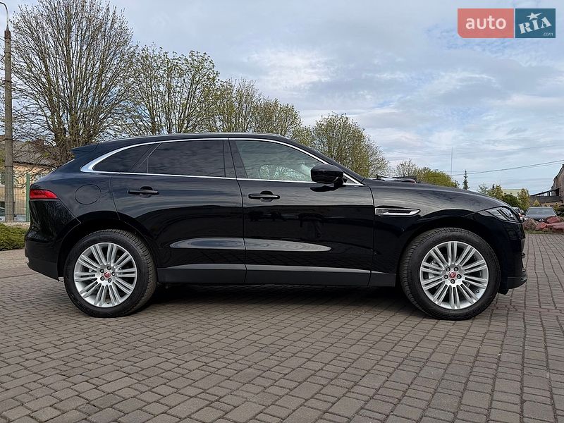 Внедорожник / Кроссовер Jaguar F-Pace 2017 в Сарнах