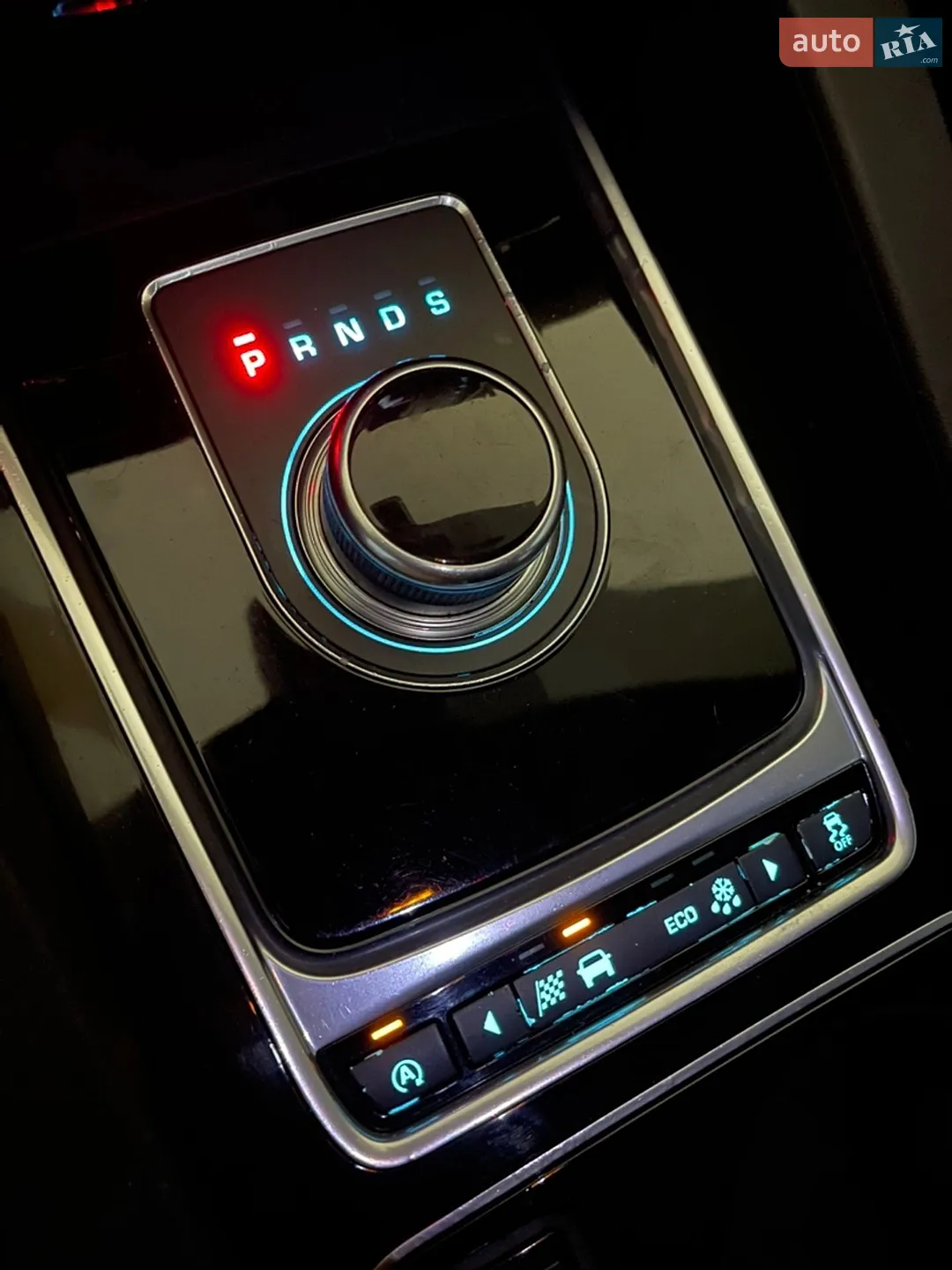 2016 Jaguar F-Pace - мініатюра 58