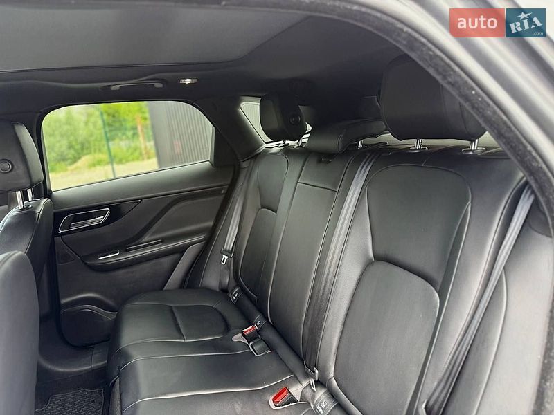 Внедорожник / Кроссовер Jaguar F-Pace 2016 в Львове