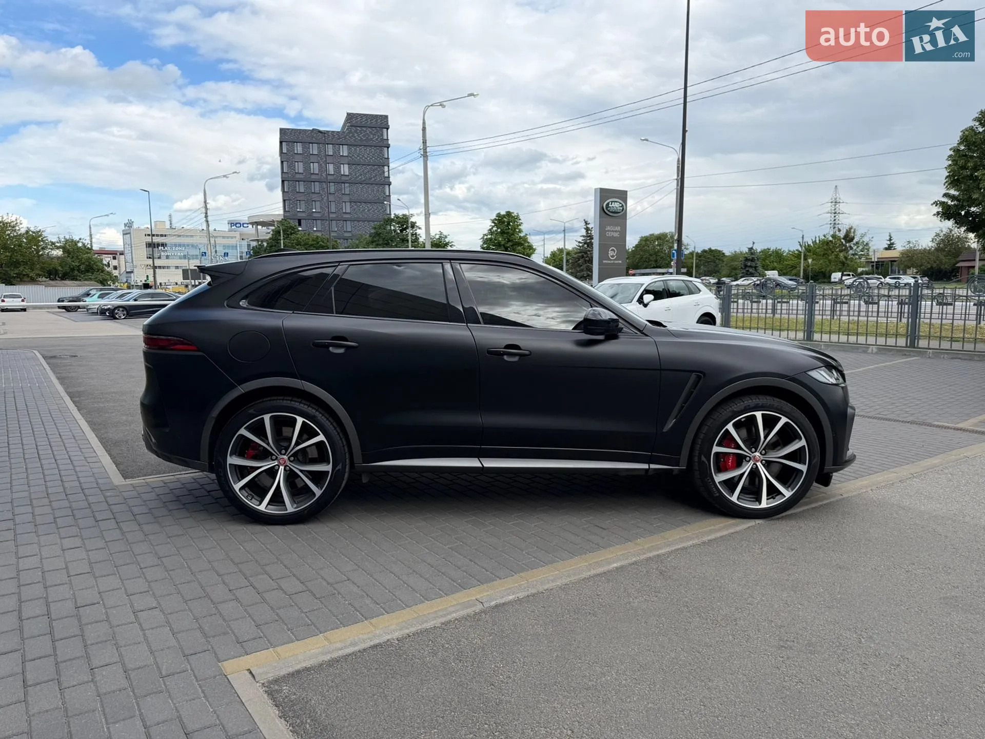 2021 Jaguar F-Pace - мініатюра 4