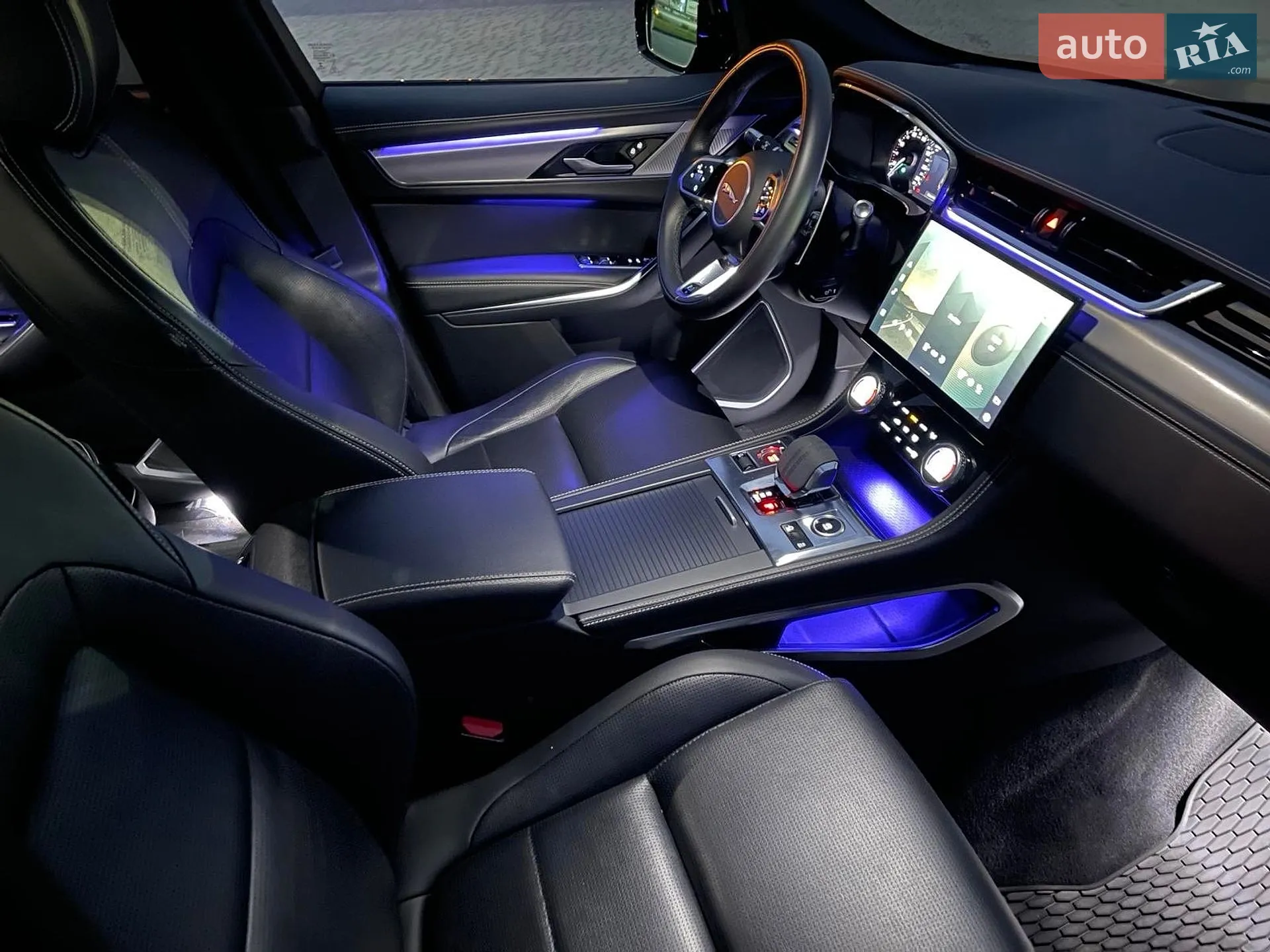 2021 Jaguar F-Pace - мініатюра 10