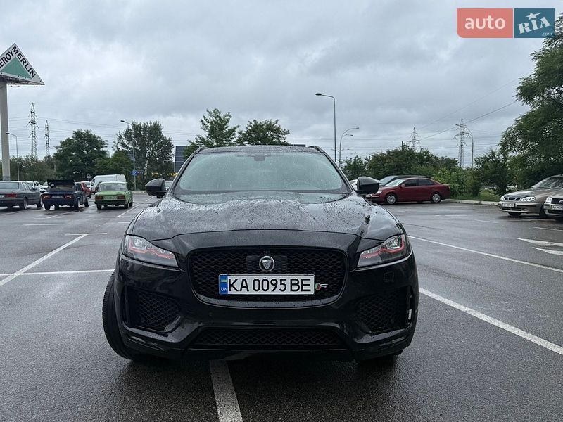Позашляховик / Кросовер Jaguar F-Pace 2016 в Києві
