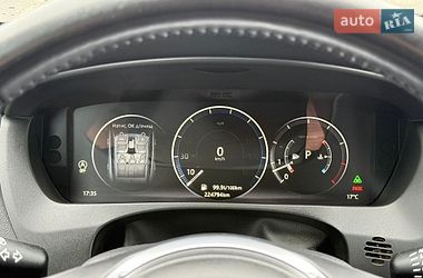Позашляховик / Кросовер Jaguar F-Pace 2016 в Києві