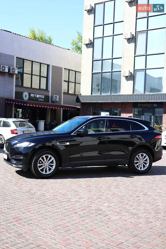 2018 Jaguar F-Pace - мініатюра 13