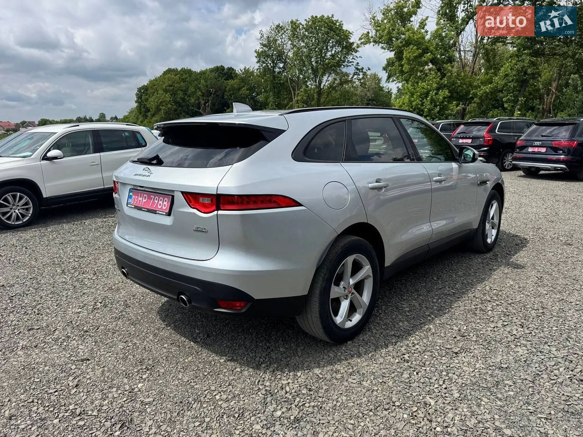 2017 Jaguar F-Pace - мініатюра 5