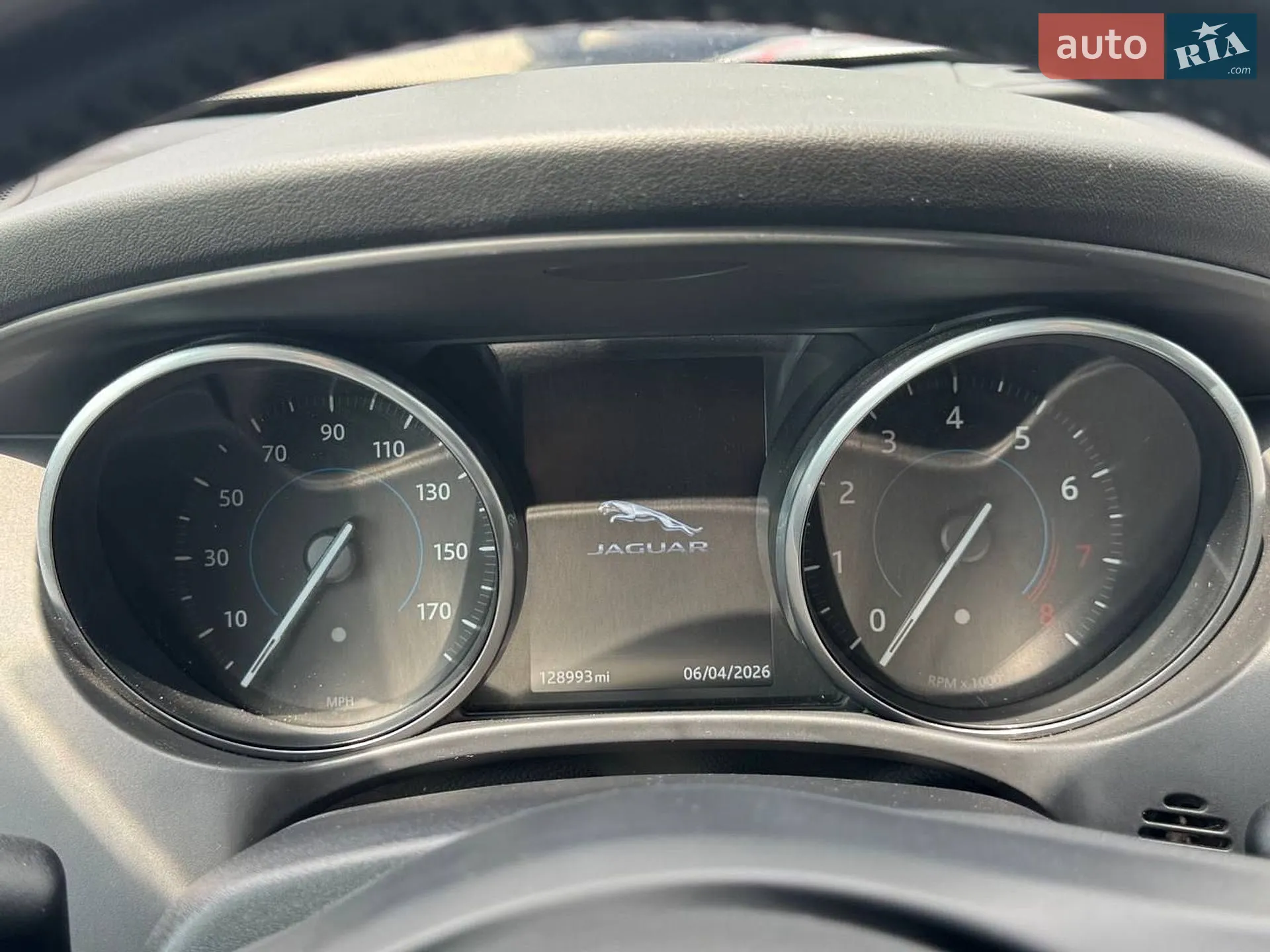 2017 Jaguar F-Pace - мініатюра 17