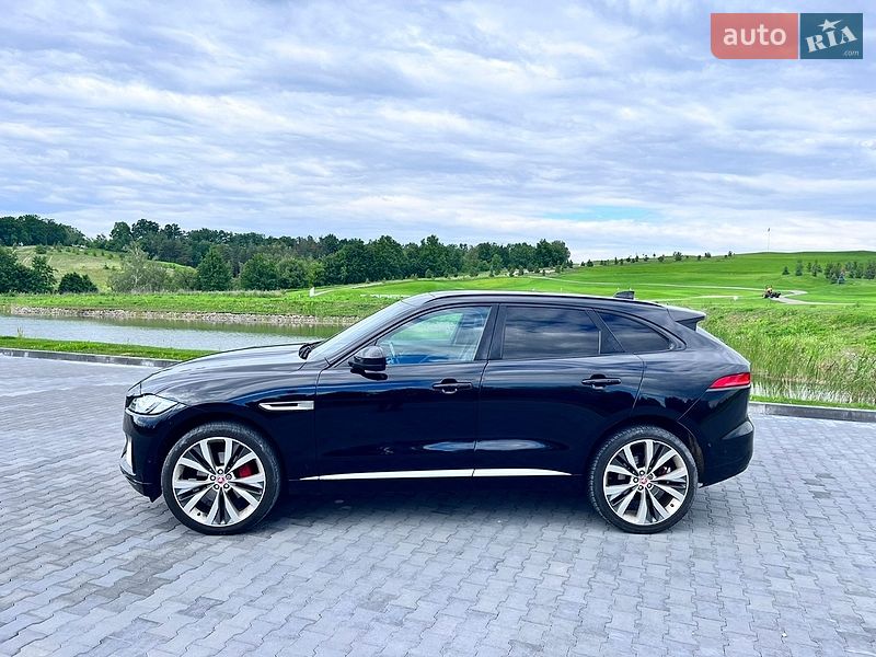 Позашляховик / Кросовер Jaguar F-Pace 2017 в Києві