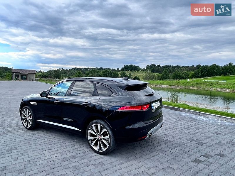 Позашляховик / Кросовер Jaguar F-Pace 2017 в Києві