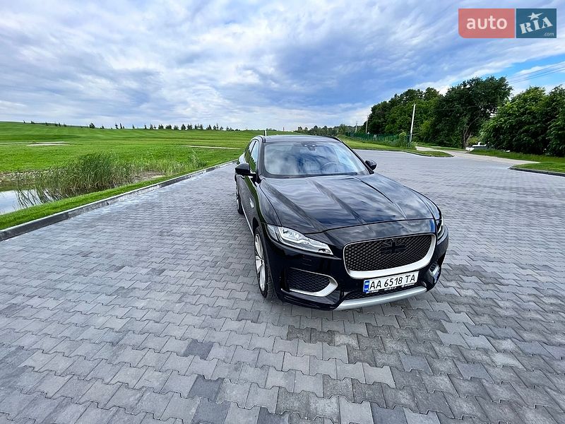 Позашляховик / Кросовер Jaguar F-Pace 2017 в Києві