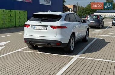 Внедорожник / Кроссовер Jaguar F-Pace 2017 в Нововолынске