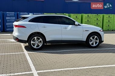 Внедорожник / Кроссовер Jaguar F-Pace 2017 в Нововолынске