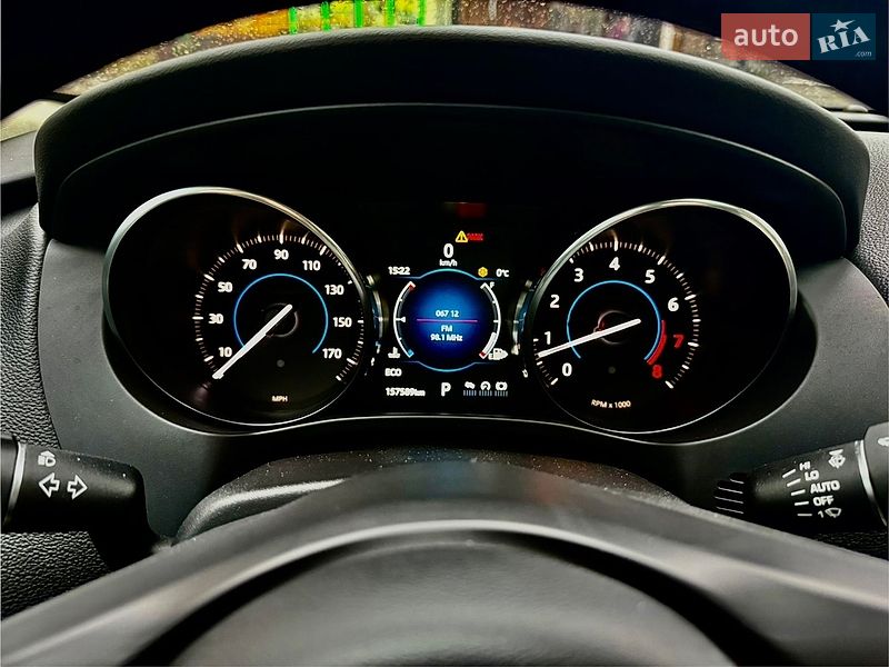 Внедорожник / Кроссовер Jaguar F-Pace 2017 в Нововолынске