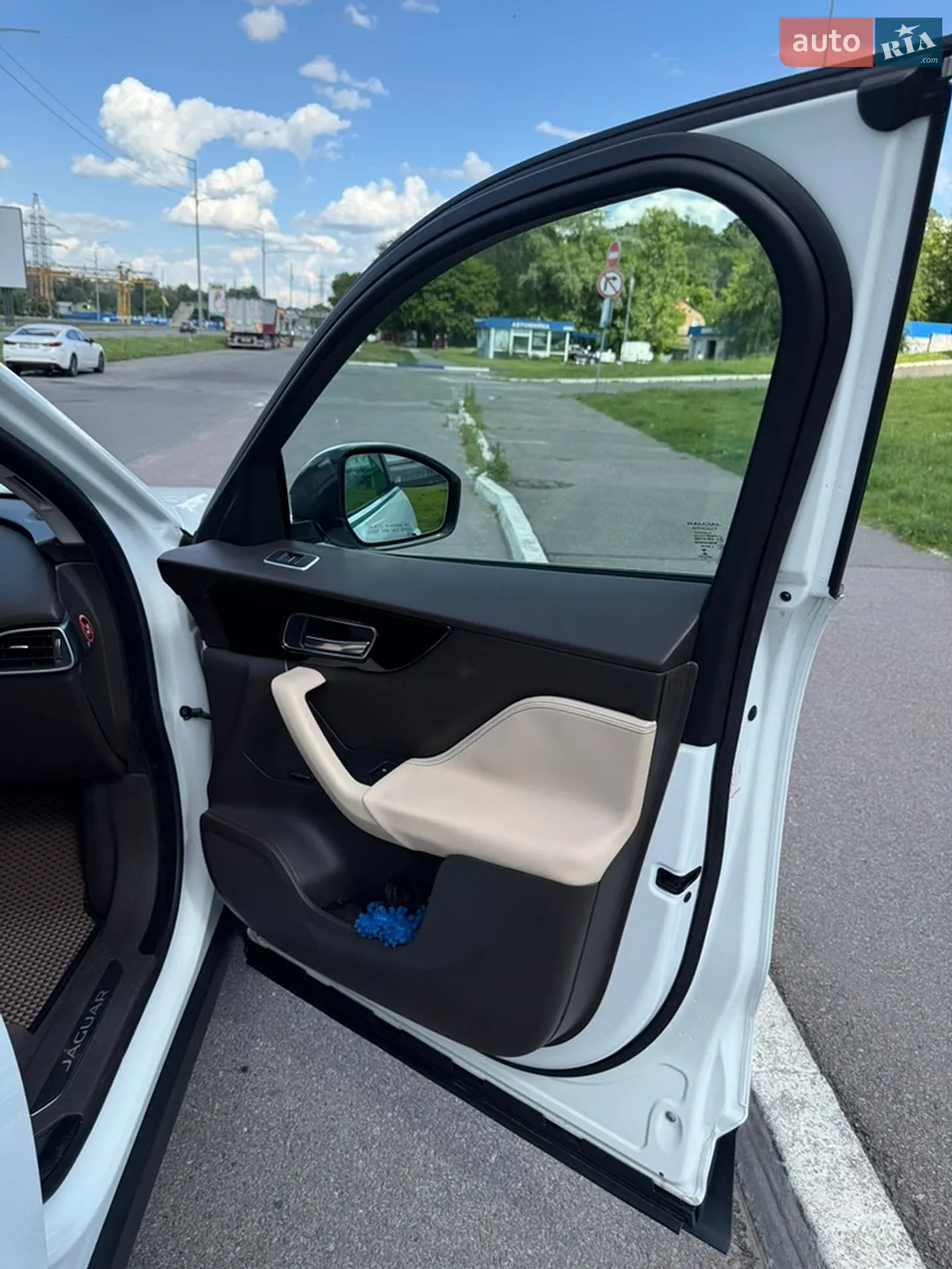 2018 Jaguar F-Pace - мініатюра 19