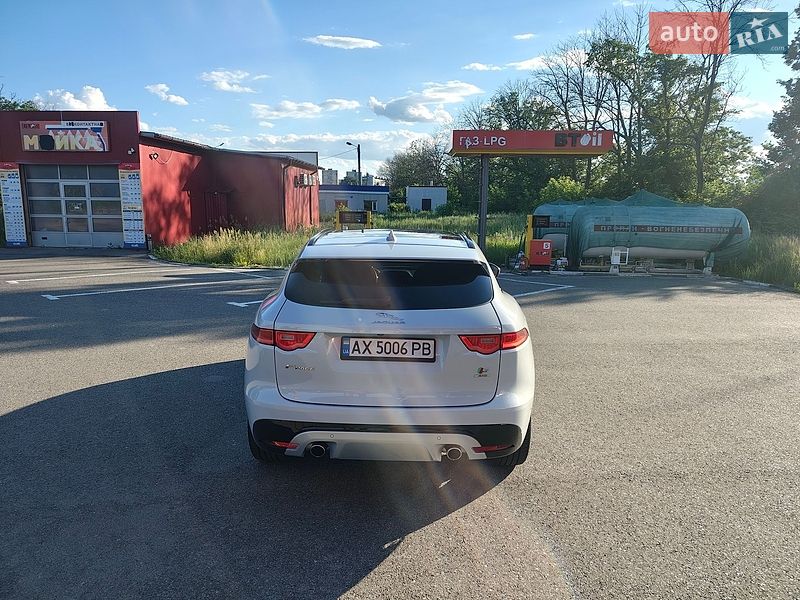 Внедорожник / Кроссовер Jaguar F-Pace 2016 в Харькове