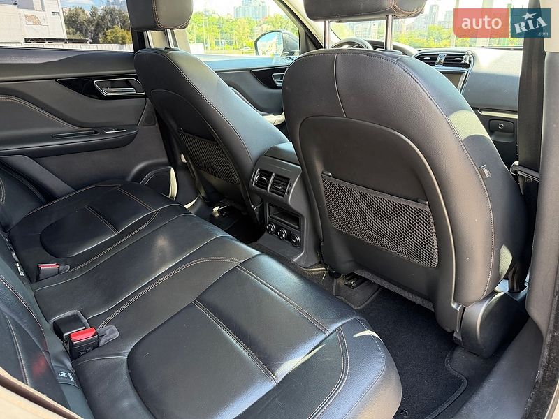 Внедорожник / Кроссовер Jaguar F-Pace 2017 в Вышгороде фото 15 Внедорожник / Кроссовер Jaguar F-Pace 2017 в Вышгороде