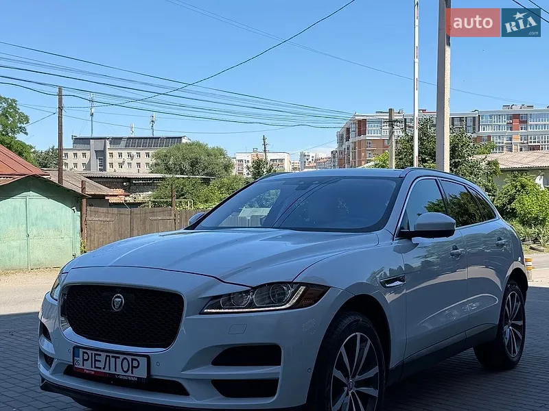 Jaguar F-Pace