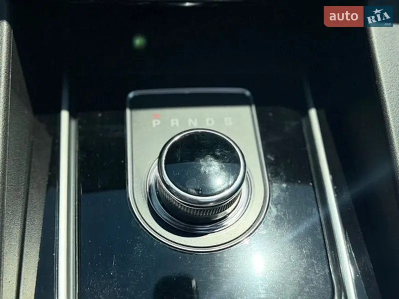 Jaguar F-Pace 2017 VIN SADCK2BV2HA889101 фото оголошення 18 з 60