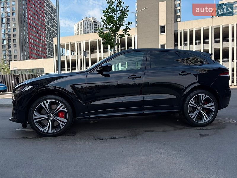 Внедорожник / Кроссовер Jaguar F-Pace 2023 в Киеве