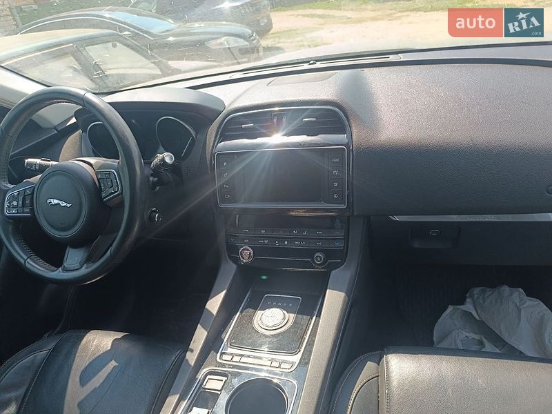 Внедорожник / Кроссовер Jaguar F-Pace 2016 в Житомире фото 9 Внедорожник / Кроссовер Jaguar F-Pace 2016 в Житомире