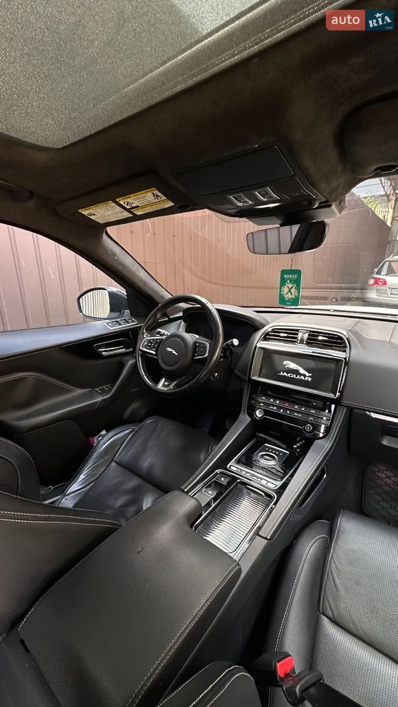 2018 Jaguar F-Pace - мініатюра 7