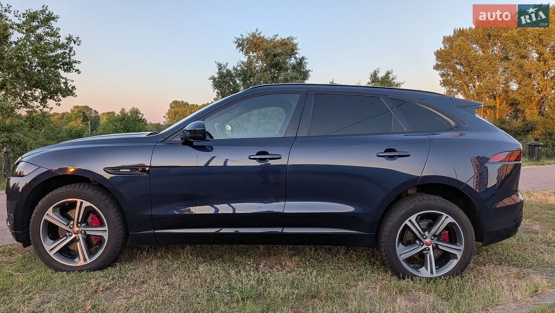 2018 Jaguar F-Pace - мініатюра 11
