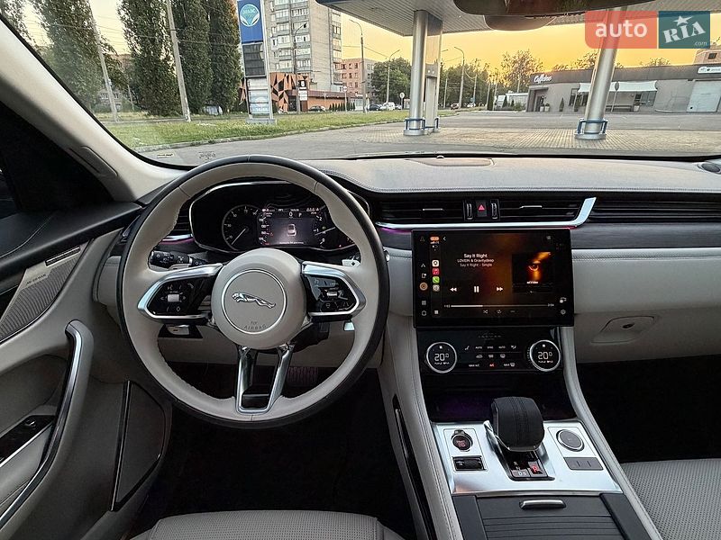Внедорожник / Кроссовер Jaguar F-Pace 2022 в Черкассах