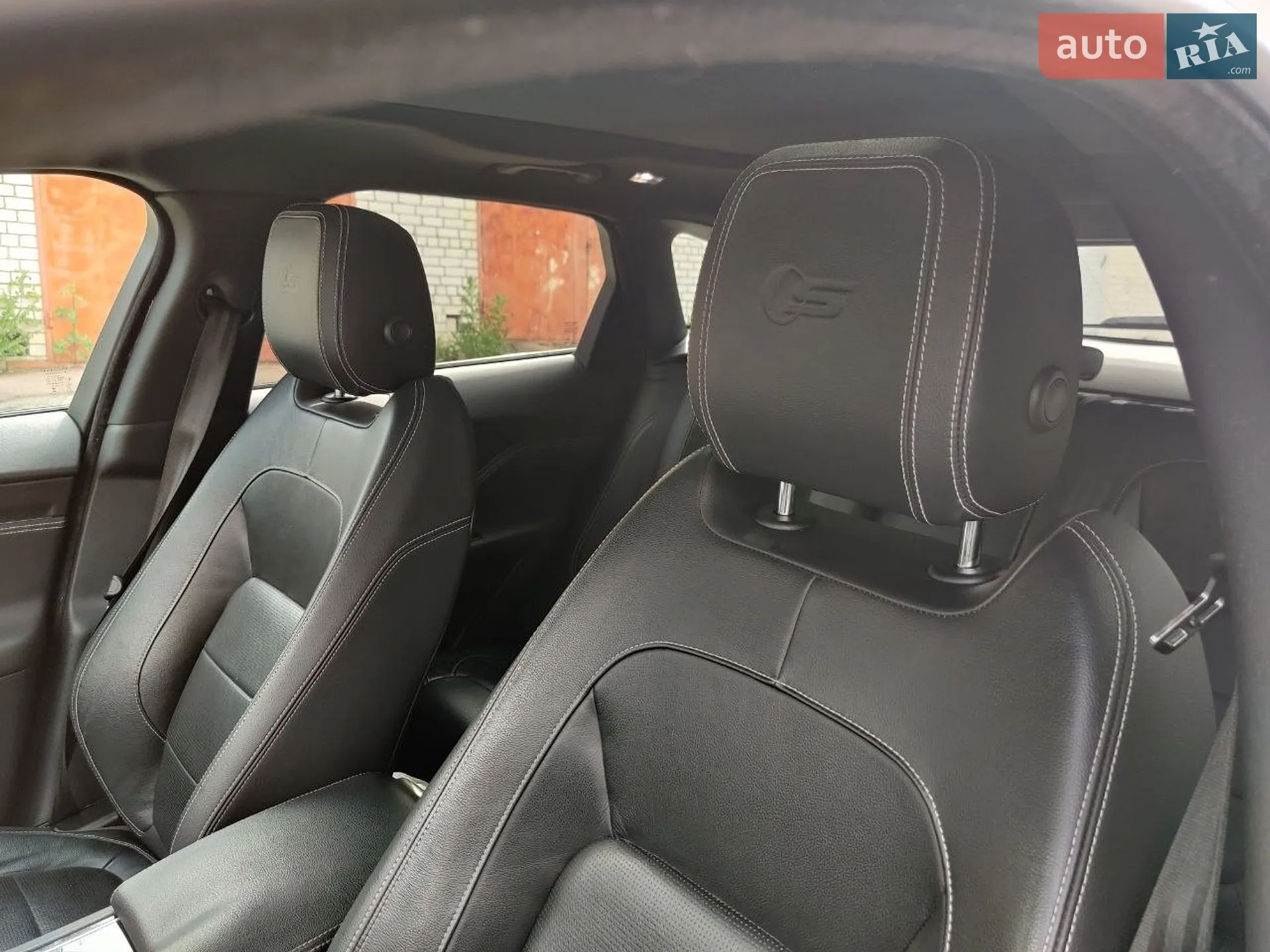 2016 Jaguar F-Pace - мініатюра 14