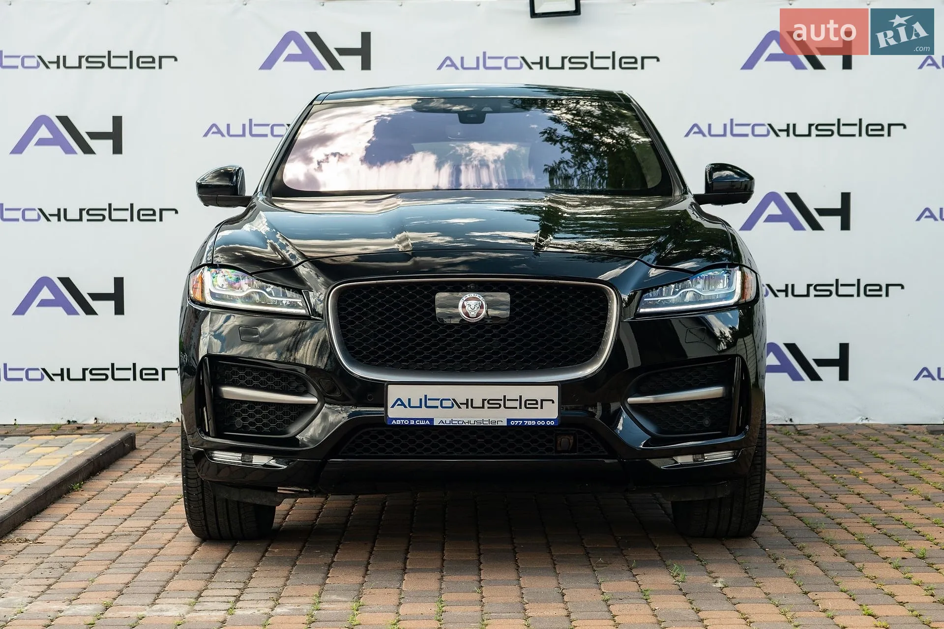 2019 Jaguar F-Pace - мініатюра 4