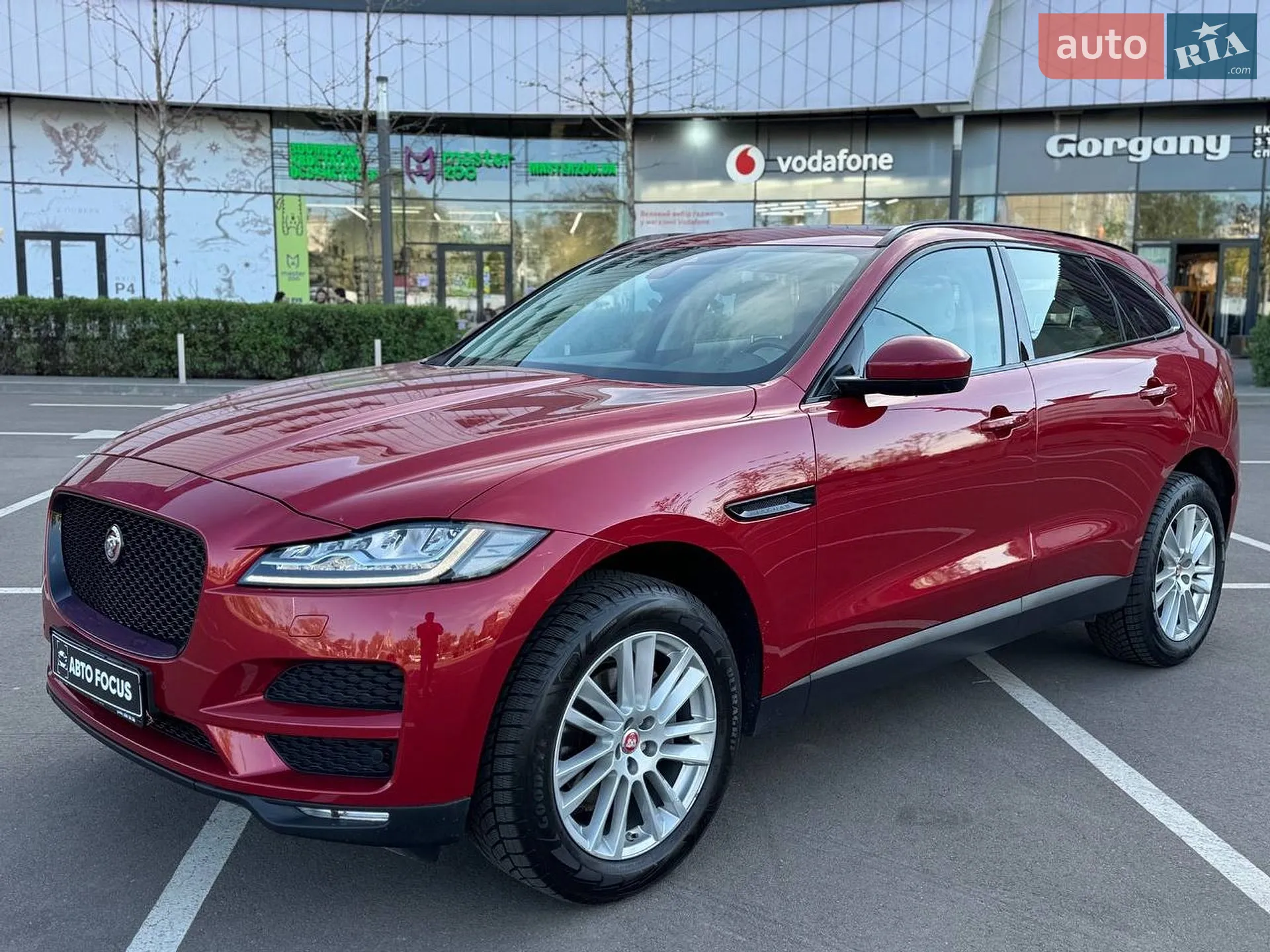 2016 Jaguar F-Pace - мініатюра 4