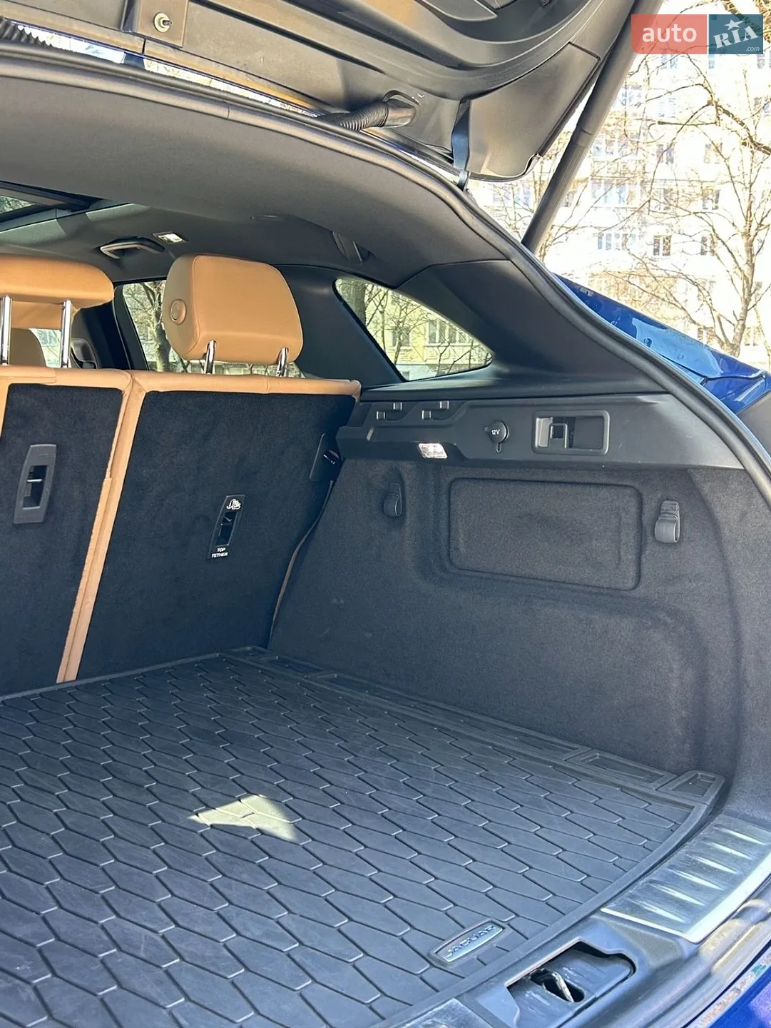 2021 Jaguar F-Pace - мініатюра 11