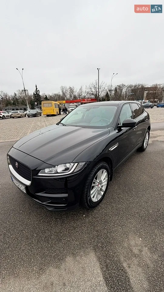2017 Jaguar F-Pace - мініатюра 15