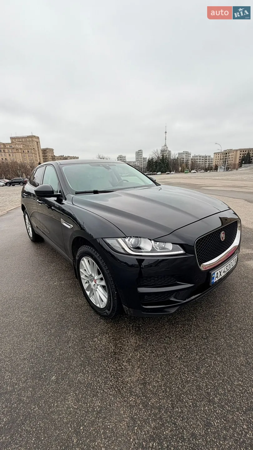 2017 Jaguar F-Pace - мініатюра 2