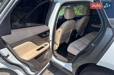 Позашляховик / Кросовер Jaguar F-Pace 2016 в Києві