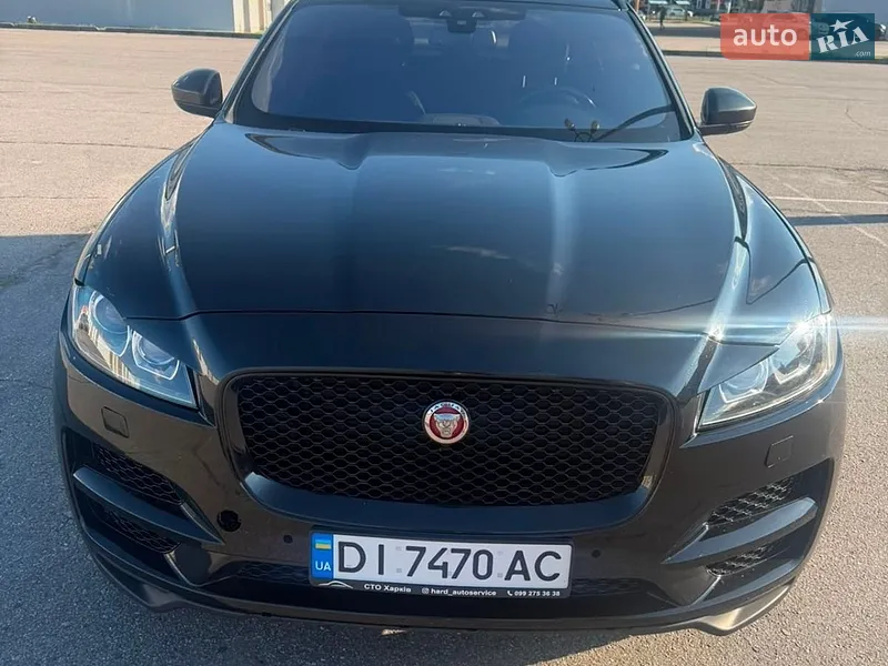 Jaguar F-Pace 2017
