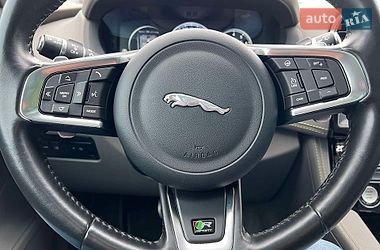 Внедорожник / Кроссовер Jaguar F-Pace 2017 в Полтаве фото 14 Внедорожник / Кроссовер Jaguar F-Pace 2017 в Полтаве