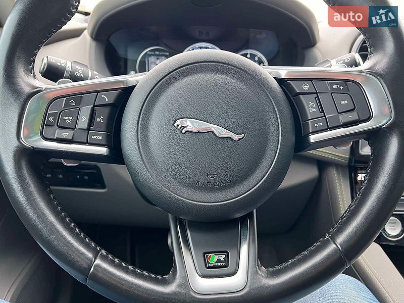 Внедорожник / Кроссовер Jaguar F-Pace 2017 в Полтаве фото 14 Внедорожник / Кроссовер Jaguar F-Pace 2017 в Полтаве