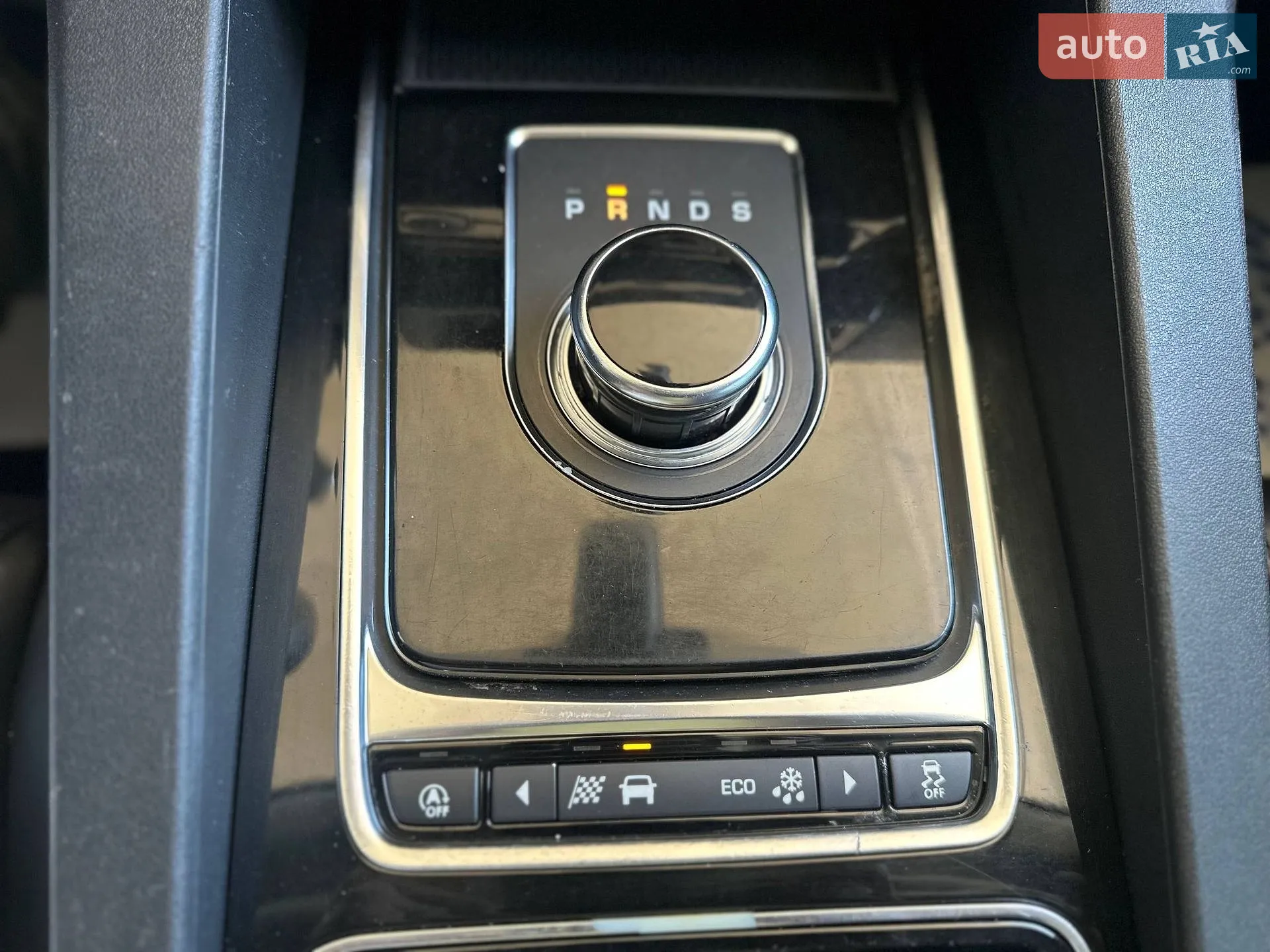 2018 Jaguar F-Pace - мініатюра 19