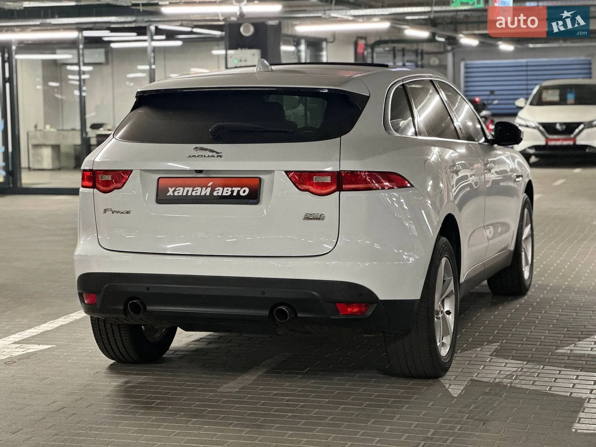 2018 Jaguar F-Pace - мініатюра 8