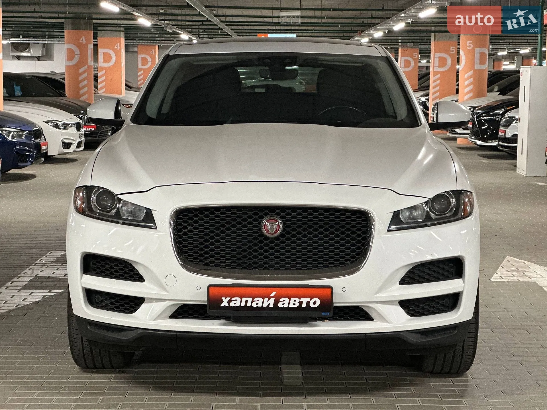 2018 Jaguar F-Pace - мініатюра 2