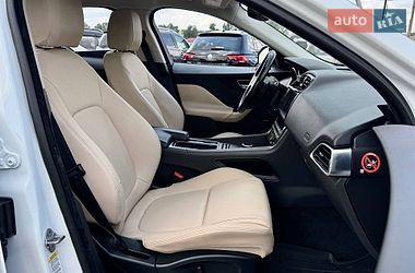Внедорожник / Кроссовер Jaguar F-Pace 2017 в Киеве