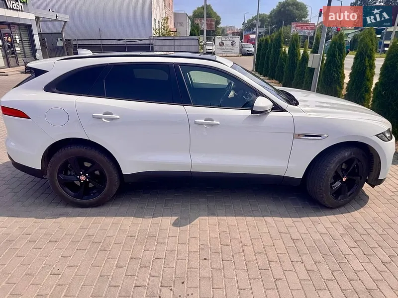 Jaguar F-Pace 2017