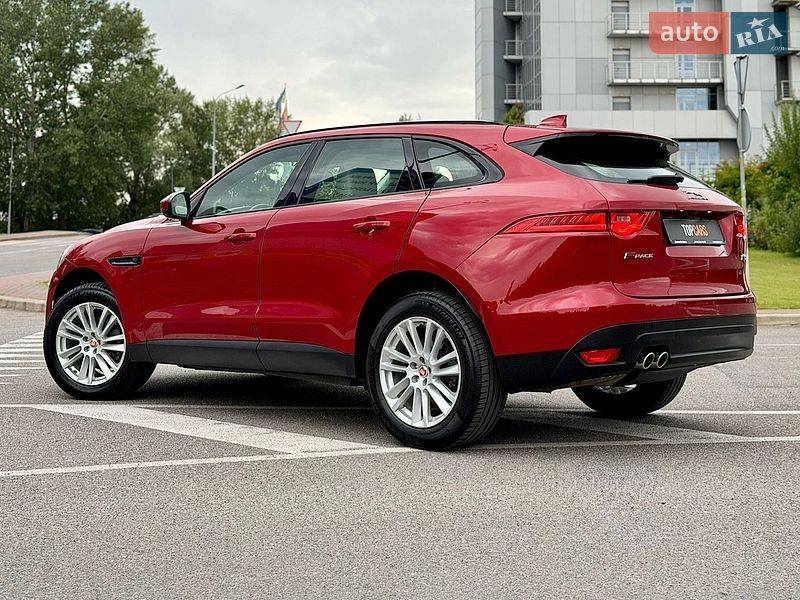Позашляховик / Кросовер Jaguar F-Pace 2016 в Києві