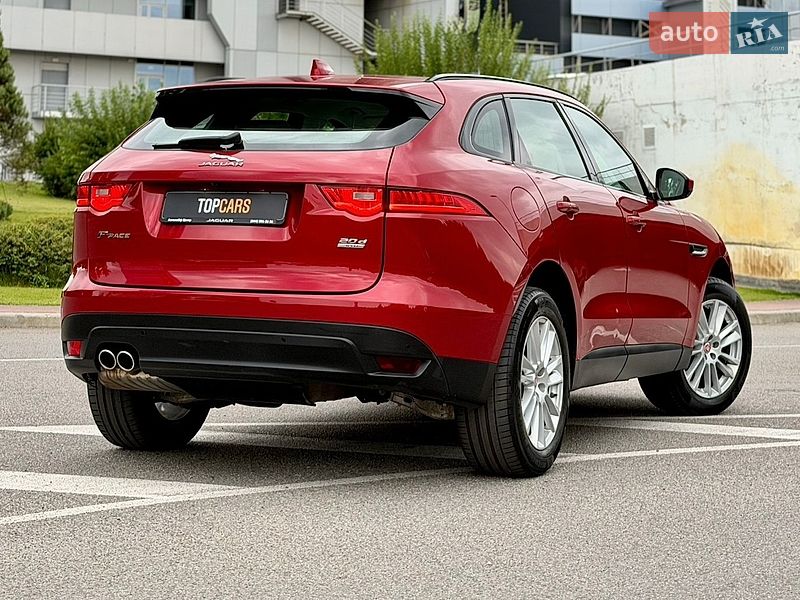 Позашляховик / Кросовер Jaguar F-Pace 2016 в Києві