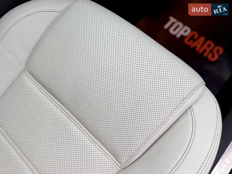 Позашляховик / Кросовер Jaguar F-Pace 2016 в Києві