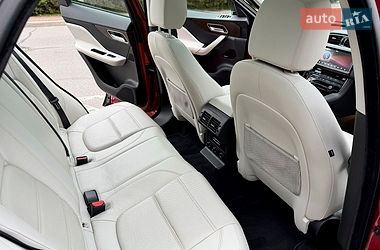 Позашляховик / Кросовер Jaguar F-Pace 2016 в Києві